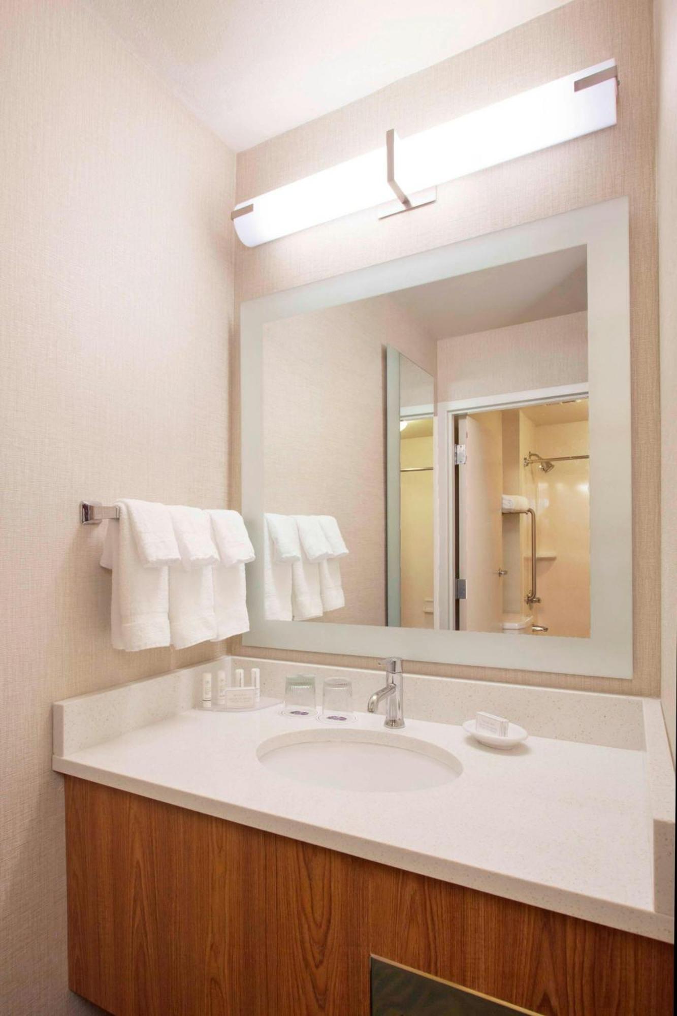 Springhill Suites Phoenix Tempe Airport Экстерьер фото